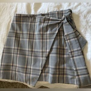 Aritzia Wilfred Tie Front Plaid Mini Skirt